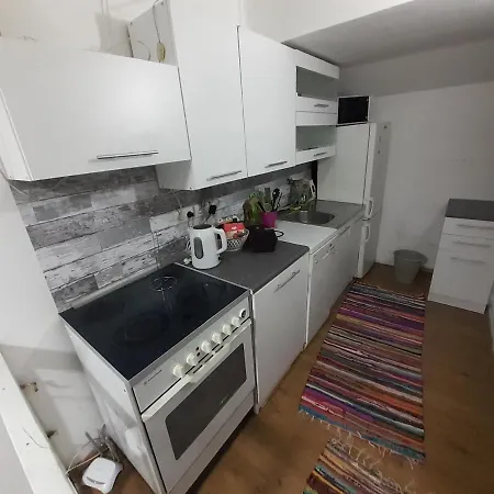 Hotel & Gh Pasha Tuzla