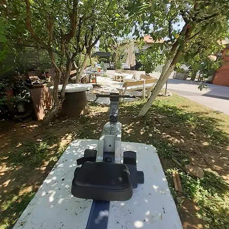 Hotel & Gh Pasha Tuzla